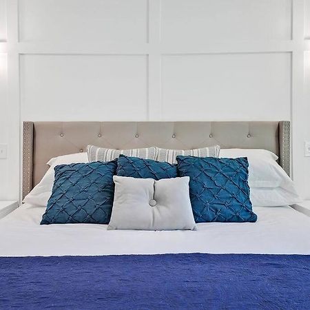 Вилла Middle Sound Hideaway~Beaches, Shopping, Families Уилмингтон Экстерьер фото