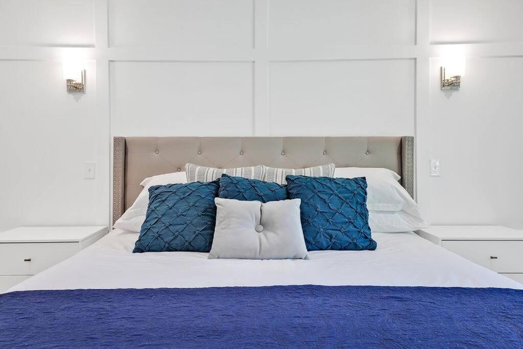 Вилла Middle Sound Hideaway~Beaches, Shopping, Families Уилмингтон Экстерьер фото